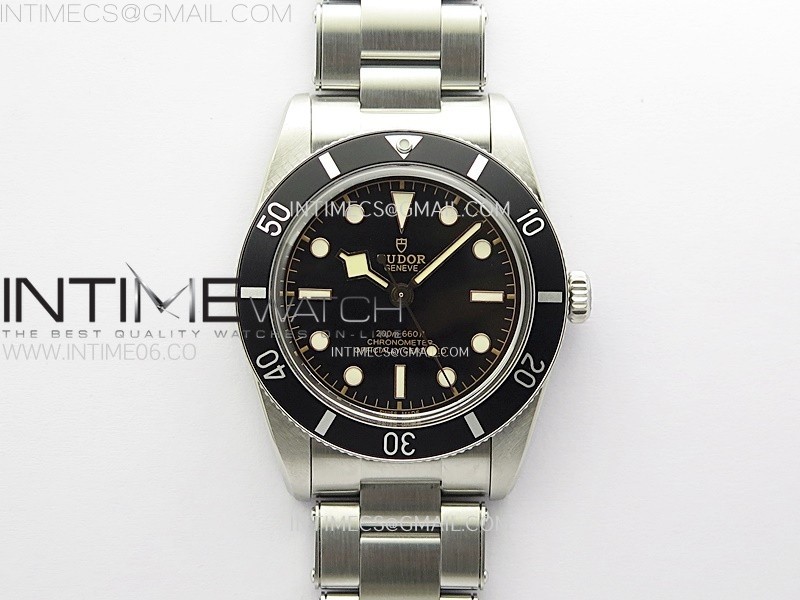 HERITAGE BLACK BAY M79000N 37MM SS ZF 11 BEST EDITION BLACK DIAL BLACK BEZEL ON SS BRACELET A2824